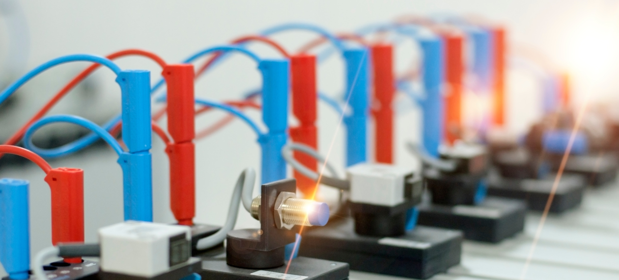 Czujniki indukcyjne Contrinex